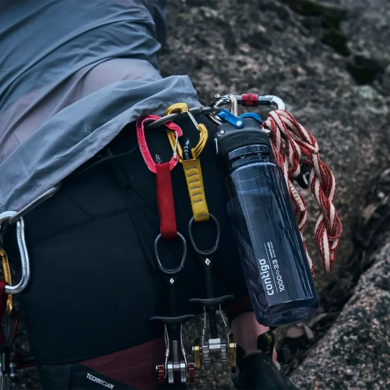 Contigo Premium Outdoor Free Flow Tritan Bottle 1 Liter