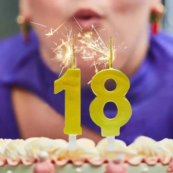 Number 0 Sparkling Candles, Gold - Fun Birthday Candles Cake Decoration