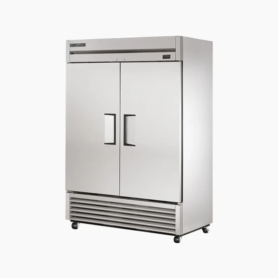 TRUE SOLID DOOR - REACH-IN REFRIGERATORS.- T-49-HC