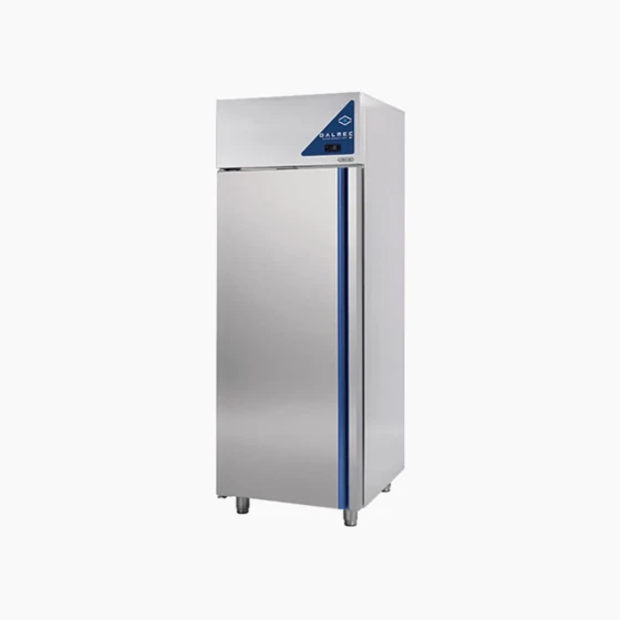 UPRIGHT SINGLE DOOR CHILLER