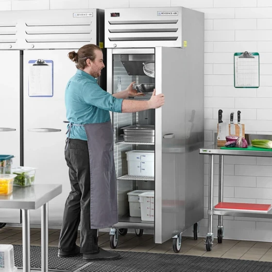 Beverage-Air TMF1HC-1S 26" Solid Door Stainless Steel Reach-In Freezer