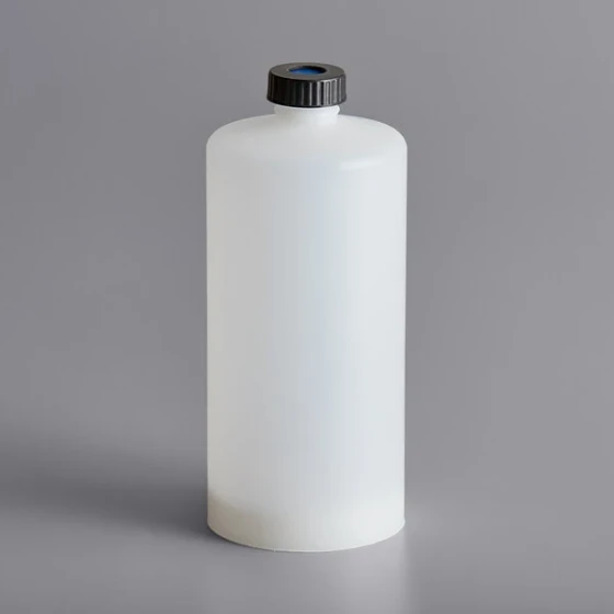 Prince Castle 136-1 26 oz. Clear Squeeze Bottle with Diffuser, Retainer Cap, and Poly Piston - 9/Case