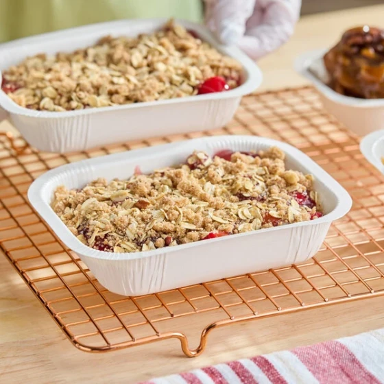 Solut Bake and Show 6 7/16" x 5" x 1 3/8" Rectangular White Oven-Safe Paperboard Baking Pan - 600/Case