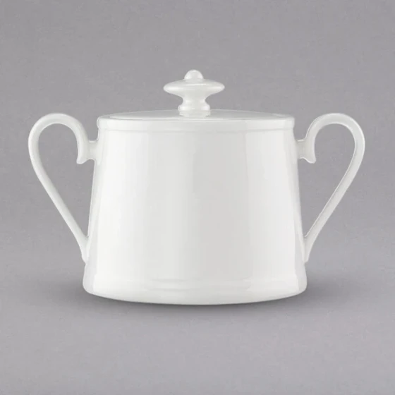 Villeroy & Boch 16-3272-0930 Stella Hotel 5.25 oz. White Bone Porcelain Sugar Bowl with Cover - 6/Case