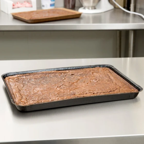 Solut 18" x 13 1/8" Bake and Show Black Half Size Oven Safe Heavy Weight Paperboard Sheet Pan - 100/Case
