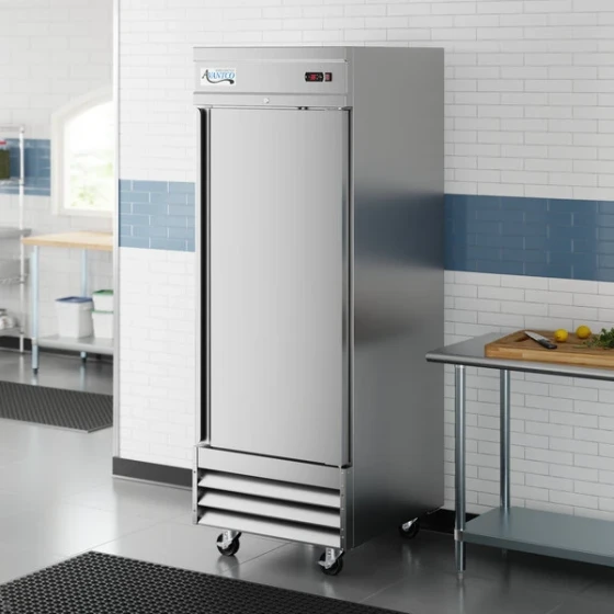 Avantco SS-1R-HC 29" Stainless Steel Solid Door Reach-In Refrigerator