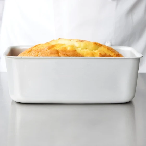 Vollrath 5436 Wear-Ever 2 lb. Seamless Aluminum Bread Loaf Pan - 8 3/8 inch x 4 1/8 inch x 2 3/8 inch