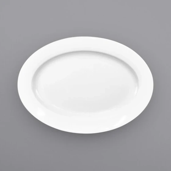 International Tableware Bristol 7 1/4" x 5 1/4" Oval Bright White Wide Rim Porcelain Platter - 36/Case