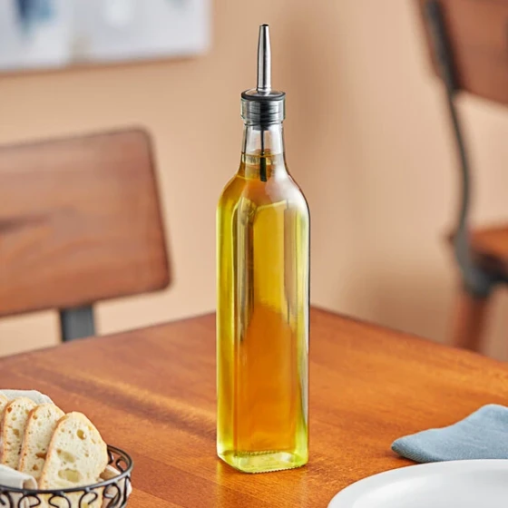 Choice 16 oz. Oil and Vinegar Cruet with Pourer