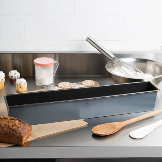 Matfer Bourgeat 331078 Exopan Steel 6.75 lb. Non-Stick Bread Loaf Pan - 19 5/8 inch x 3 1/8 inch x 3 1/8 inch