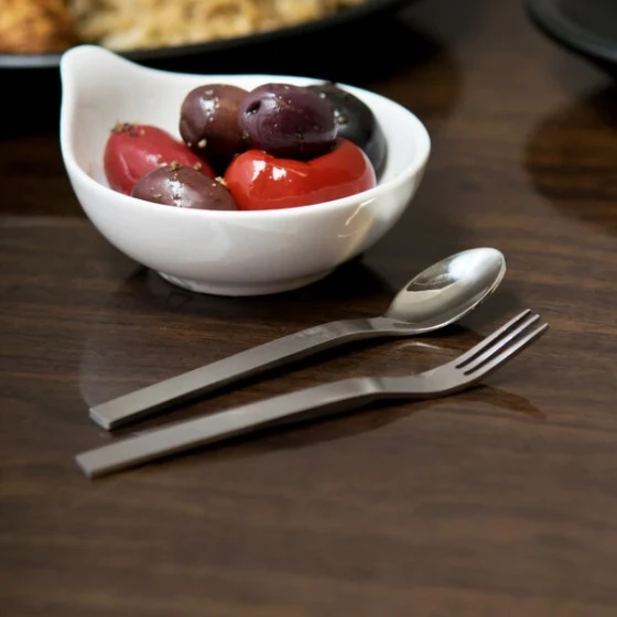 10 Strawberry Street TB-TS Tid Bit 18/0 Heavy Weight 4 1/2" Stainless Steel Cocktail Spoon - 12/Case