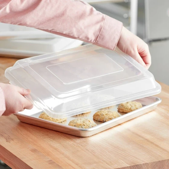 Choice 1/4 Size Polypropylene Bun / Sheet Pan Cover