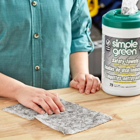 Simple Green Safety Towels 10" x 12" 75-Count Multi-Purpose Cleaning Wipes - 6/Case