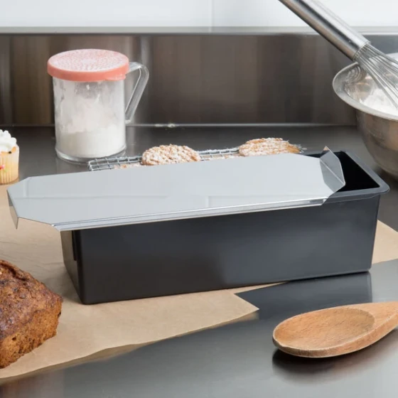 Matfer Bourgeat 345834 Exoglass 1 LB Non-Stick Pullman Bread Loaf Pan with Lid - 9 3/4 inch x 3 inch x 3 1/2 inch