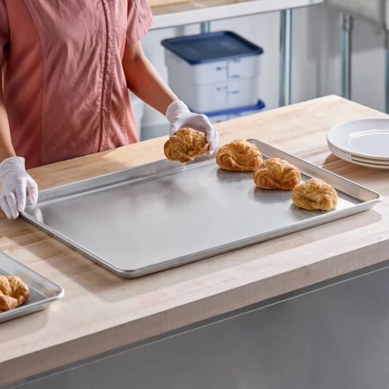 Vollrath 9001 Wear-Ever Full Size 16 Gauge 18 inch x 26 inch Wire in Rim Aluminum Bun / Sheet Pan