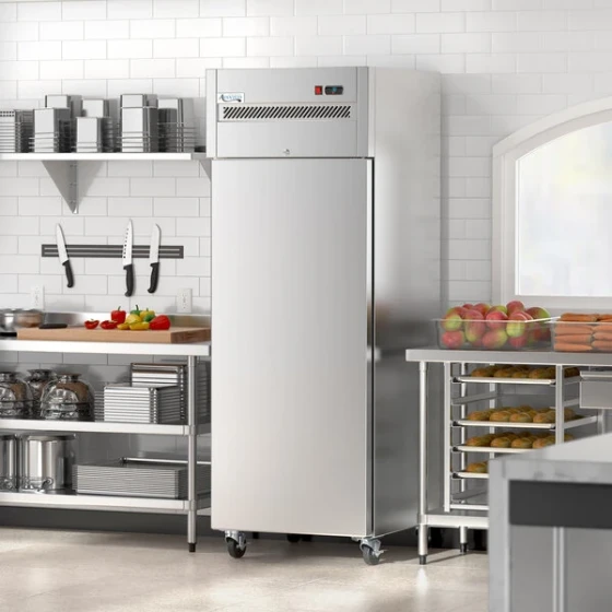 Avantco Z1-F-HC 29" Solid Door Stainless Steel Reach-In Freezer