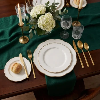 Porceletta Star Porcelain Show Plate 29.5 cm with Golden Rim