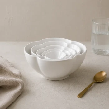 Porceletta Ivory Porcelain Flower Deep Bowl