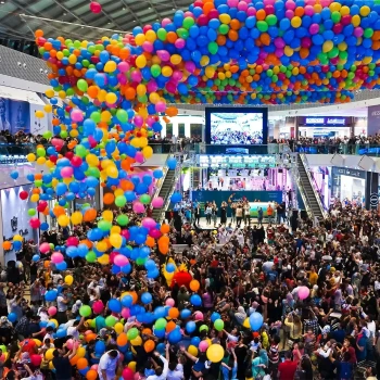 Balloon Drop Net, Holds Approx. 200pcs of 9″ Balloons - Balloon Decoration Accessory Party Supplies