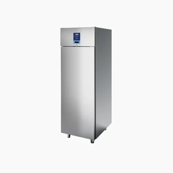UPRIGHT CHILLER SINGLE DOOR