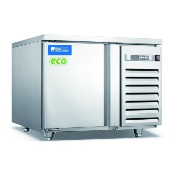 Commercial BLAST CHILLER AND SHOCK FREEZER