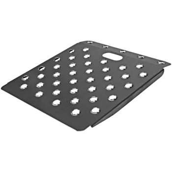 B&P Manufacturing 27" x 24" Punched Wedge Curb Ramp CRW2724 - 750 lb. Capacity