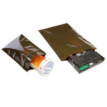 Lavex 3" x 5" 3 Mil UV-Protective Reclosable Amber Polyethylene Bag with Zipper - 1,000/Case