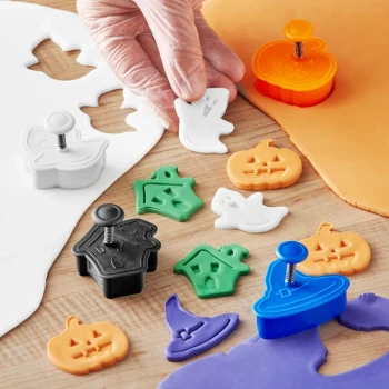 Ateco 1992 4-Piece Plastic Halloween Plunger Cutter Set