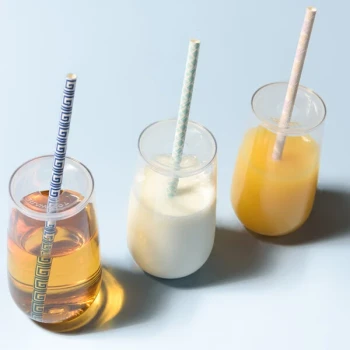 Tossware 1 11/16" Small Lid with Straw Slot for POP Glasses - 252/Case