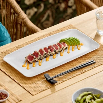 Acopa Cavern 14 7/8" x 7 1/2" White Rectangular Melamine Platter - 12/Case