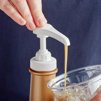 TableCraft Universal 0.25 oz. Syrup Pump