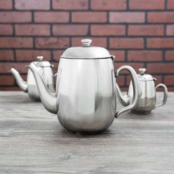 Vollrath 46596 Orion 68 oz. Mirror-Finished Stainless Steel Coffee / Tea Pot