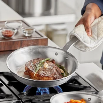 Vigor A3000 Series 10" Aluminum Fry Pan with Plated Handle