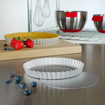 Fat Daddio's PFT-8 ProSeries 8" x 1" Round Anodized Aluminum Fluted Tart / Quiche Pan with Removable Bottom
