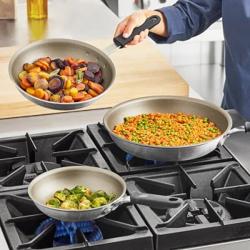 Vollrath Wear-Ever 3-Piece Aluminum Non-Stick Fry Pan Set with Rivetless Interior, PowerCoat2 Coating, and Black Silicone Handles - 8", 10", and 12" Frying Pans