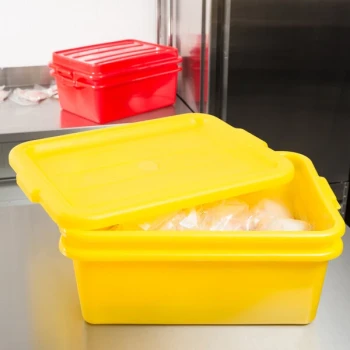 Vollrath 1507-C08 20" x 15" x 7" Traex® Color-Mate™ Yellow Polypropylene Food Storage Combo Set with Standard Lid