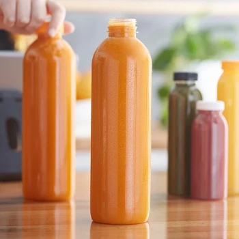 Captiva Containers 32 oz. Round PET Clear Juice Bottle - 92/Case