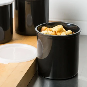 Cambro 1.2 Qt. Black Round Polypropylene Crock with Lid