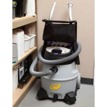 ProTeam 107386 ProGuard 16 MD Vacuum with Wet / Dry Kit - 120V