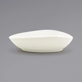 Front of the House Tides 30 oz. Semi-matte Scallop Oval Porcelain Bowl - 4/Case