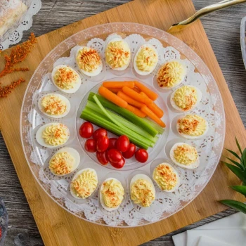 Fineline DE9224.CL Platter Pleasers 12" 15 Slot Plastic Egg Tray   - 25/Case