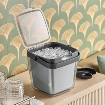OXO 11169200 Good Grips Plastic Insulated 3.5 Qt. Ice Bucket Set with Tongs and Garnish Tray