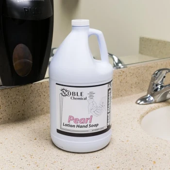 Noble 1 Gallon / 128 oz. Pearl Ready-to-Use Lotion Hand Soap