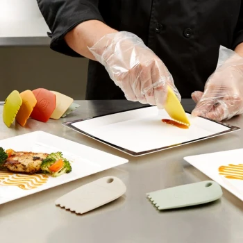 Mercer Culinary M35614 8 Piece Silicone Wedge Plating Set