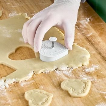 Ateco 2" Plastic Heart Plunger Cutter 1976