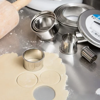 Ateco 5457 12-Piece Stainless Steel Round Plain Cutter Set