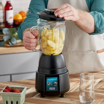 Waring BB180X NuBlend 2-Speed Commercial Blender with 44 oz. Polycarbonate Container - 120V