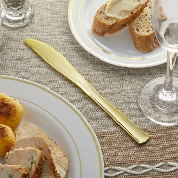 Visions Classic 7 3/4" Extra Heavy Weight Gold Polystyrene Plastic Knife - 400/Case