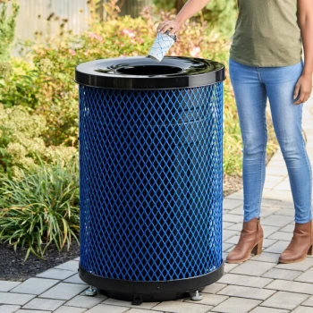 Lancaster Table & Seating 55 Gallon Heavy-Duty Round Blue Expanded Steel Outdoor Trash Can with Flat Lid