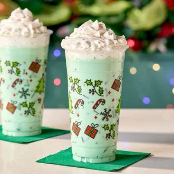 Choice 24 oz. Holiday PET Plastic Cold Cup - 600/Case